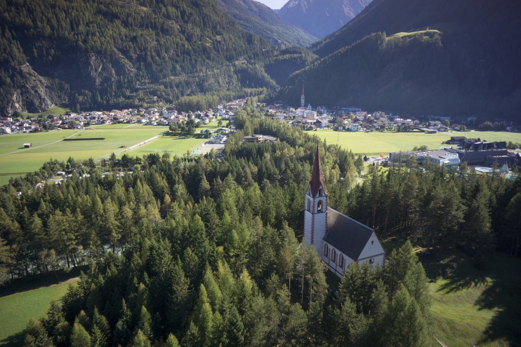 Holidays in the Ötztal Valley - Naturhotel Waldklause